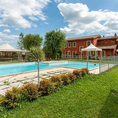 Casolare Dei Fiori - Calla Farm stay Montecarlo
